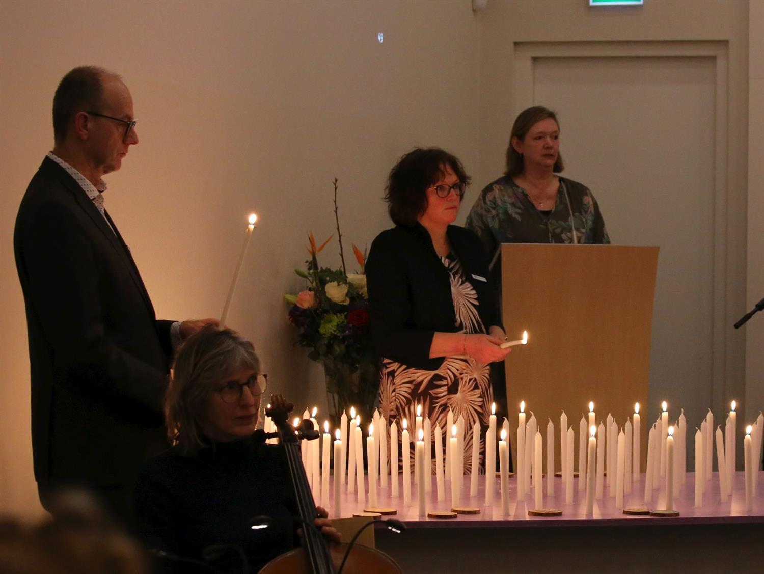 Herdenking De Laatste Eer brengt troost aan nabestaanden - De Laatste